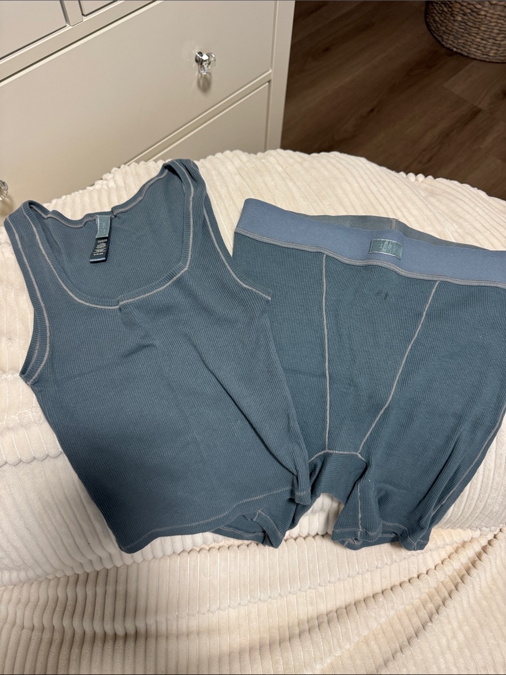 Skims cotton ribbed set